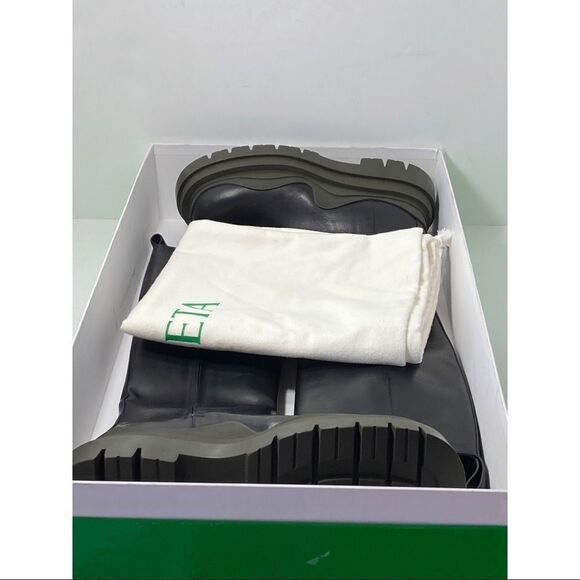 Bottega Veneta Tire rubber-trimmed leather zip knee boots size 40 - Picture 12 of 12